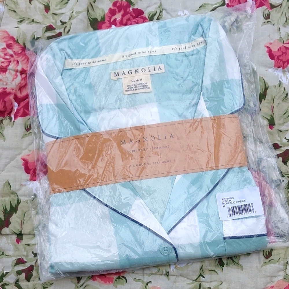 Magnolia Homebody Checkered Sleep Set